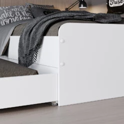 Kinderbett "Jaspar" Weiß 90x200 Cm Mit Lattenrost, Ohne Matratze Oskar Store -Vicco m5537 05 ol